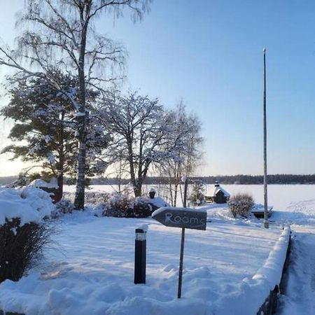 Beautiful Expansive House With Sea Views, Large Private Bedrooms Available In Shared House Вааса Экстерьер фото